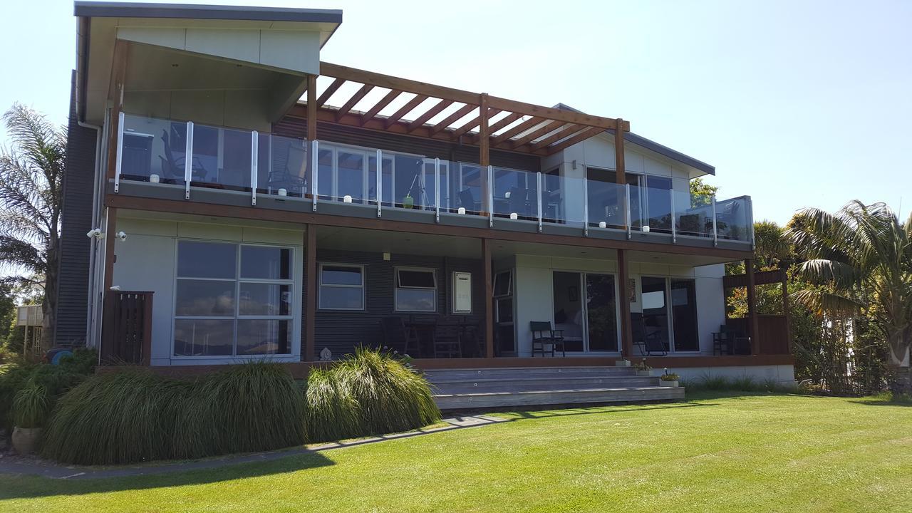 Athenree Waterside Accommodation Exterior photo
